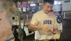 食品小哥爆料事件视频播放,揭秘后厨不为人知的一面